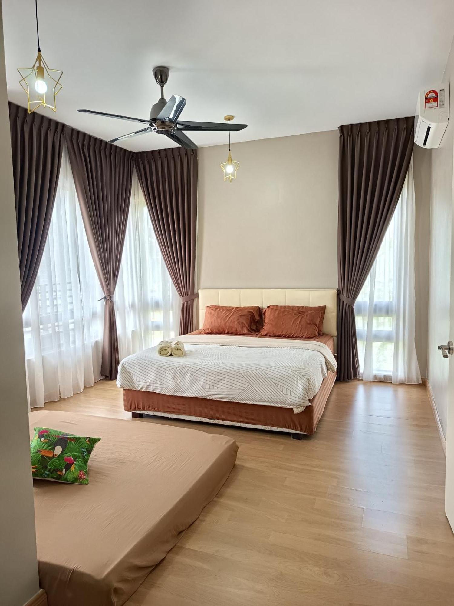 Pinevalley Homestay Putrajaya Presint 12 ภายนอก รูปภาพ